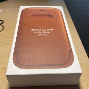 NEW iPhone 12/12 pro Leather Sleeve